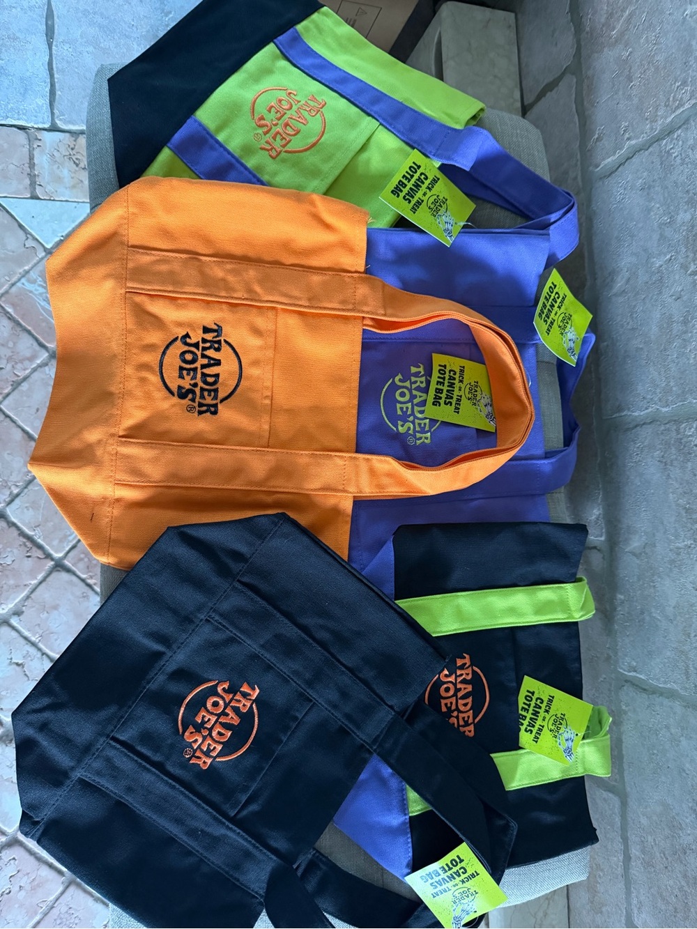 Trader Joe's NWT 5 PACK  Trick or Treat Halloween tote bags assorted colors